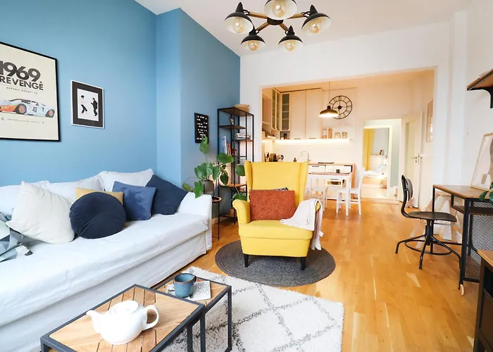 Classy Residential 1bdrm Flat With View And Elevator