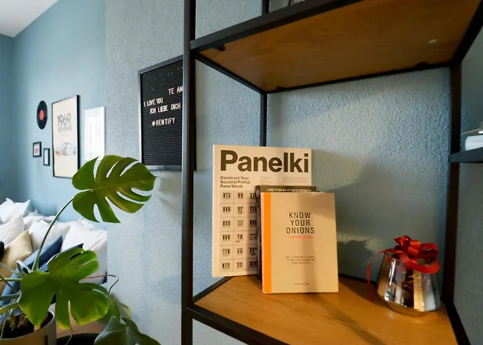 Lejlighed Classy Residential 1bdrm Flat With View And Elevator