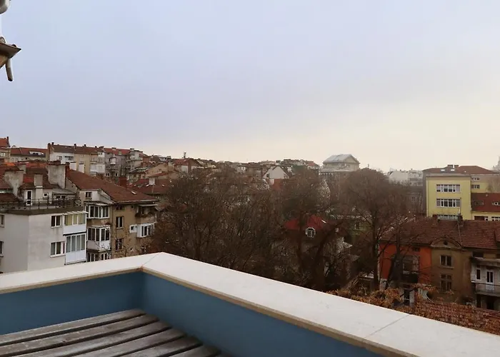 Classy Residential 1bdrm Flat With View And Elevator Lejlighed *