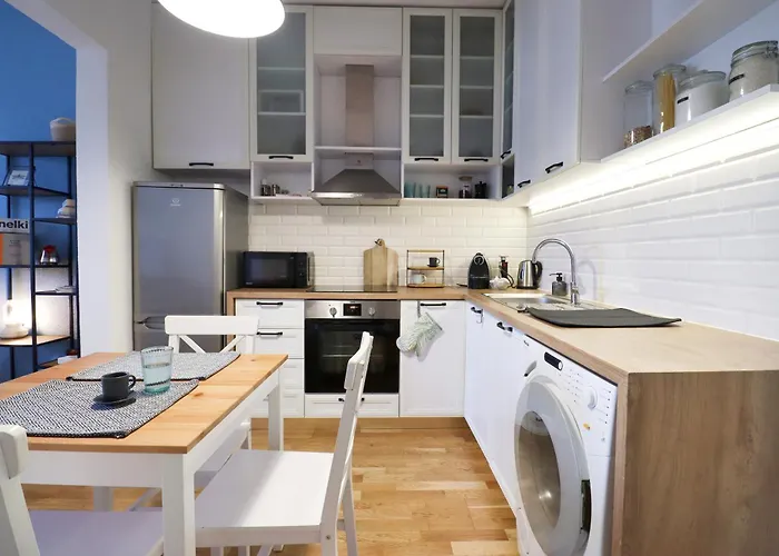 Lejlighed Classy Residential 1bdrm Flat With View And Elevator *